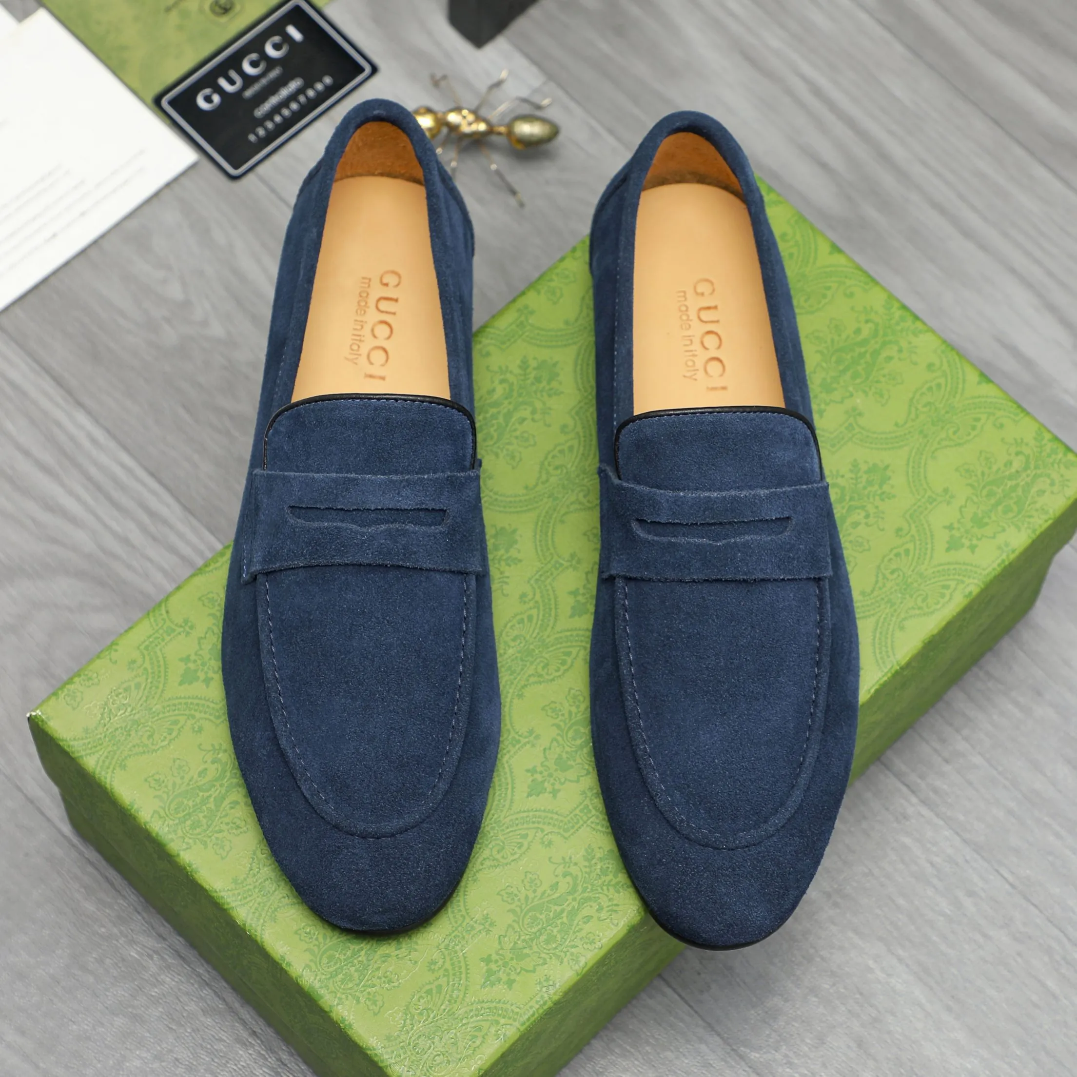 Men's shoes 💰p400 Product trademark: GUCCI "Gucci" business casual leather shoes Regular size: 38-46 (38.45.46 custom-made, non-returnable) Product materials: Selected suede cowhide upper, cowhide lining, original rubber outsole
